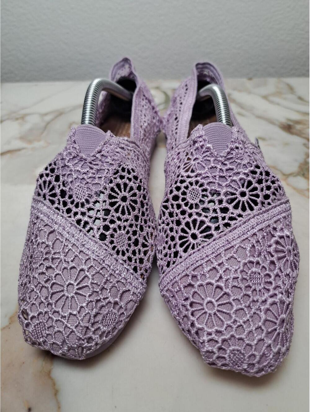 Toms Shoes Women 6.5W Slip On Lilac Purple Crochet Lace